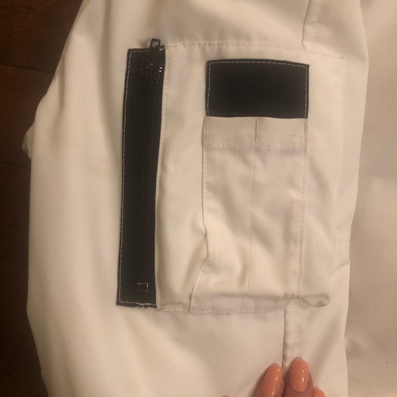 Authentic Canada Goose Bomber - Picture 7 of 11